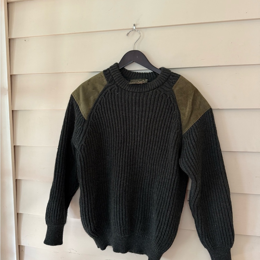 Green authentic wool Sweater